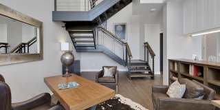 The Pullman Gallery 27