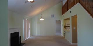120 Des Moines Court Gallery 2