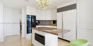 430 Grand Bay Dr Gallery 6