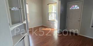 3 Bedroom Tacoma Single Family Home- Pet Friendly! Gallery 3