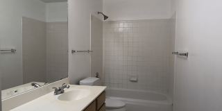 8758 PARK OLYMPIA Gallery 28