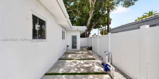 1619 Hollywood Blvd Gallery 24