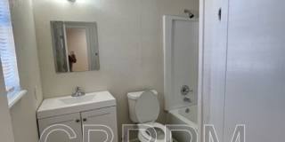 1105 52nd St Gallery 11