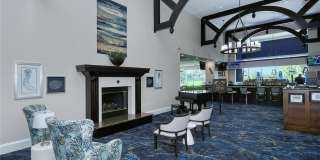 9620 CLUB S Circle Gallery 21