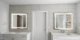 Society at Laurens Gallery 68