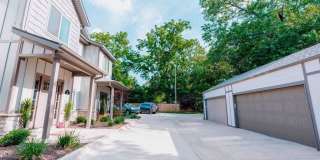 406 NW Retreat Lane Gallery 19