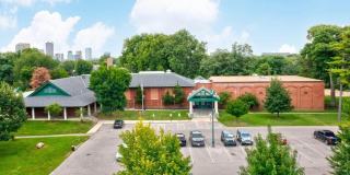 439 Thurman Avenue Gallery 43