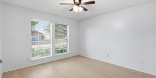 417 Niagara Falls Drive Gallery 8