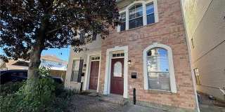 302 W ROBERT E LEE Boulevard Gallery 1