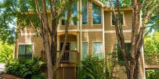 3059 Steeplechase Gallery 1