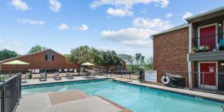 Parkwood Square Estates Gallery 6