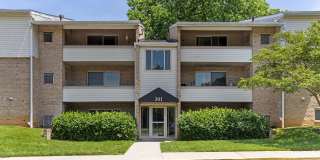 The Apartments at Saddle Brooke Gallery 22