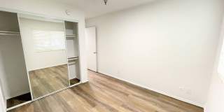 400-420 N. Oakland Ave. Gallery 76