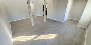 176 South Kentucky Avenue Gallery 4