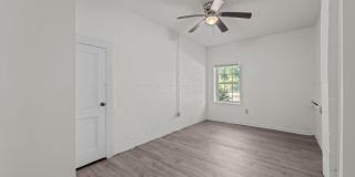 700 2nd Avenue Gallery 16