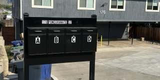 176 Pomegranate Street Gallery 1