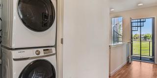 Stunning Home Just Blocks From Sloan's Lake Gallery 23