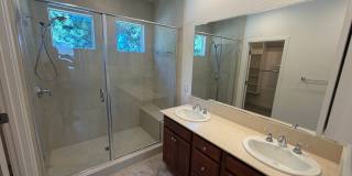 3 bedroom | 2.5 bathroom | McKinley Village Single Family Home Gallery 24