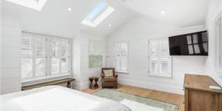 15 High Street Gallery 24