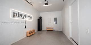 2516 NE 21st St Gallery 13