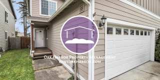3 Bed 2.5 Bath - Townhome - Pet Friendly - NAS Whidbey Gallery 1