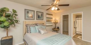 Verandahs at Hunt Club Gallery 35