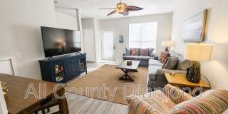 5726 Beach Dr Gallery 2