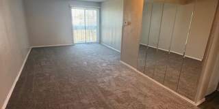 River Walk Apartments Gallery 54