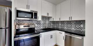PARKWEST APARTMENTS Gallery 3
