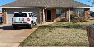 Charming Mustang Home with Garage, Fenced Yard & Modern Amenities Gallery 1