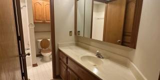 4 Bed, 2.5 Bath Brick home with 2 car garage Gallery 37