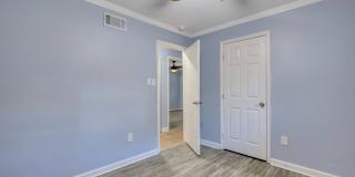 Ranch Home off of Skidaway Rd. Gallery 23