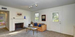 Luxurious living in Potomac! Main House and Guest House included! Gallery 27