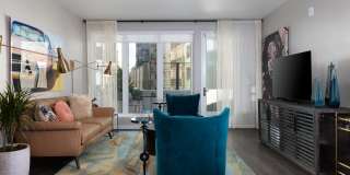 Axis Oakland Gallery 24