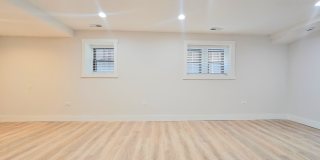 4314 North Damen Avenue Gallery 7