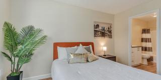 Martinez Hillside - 55+ Active Adults Apartment Homes Gallery 21