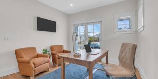 205 Morris Avenue Gallery 28