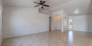 North West Chandler Home with a Pool Gallery 16