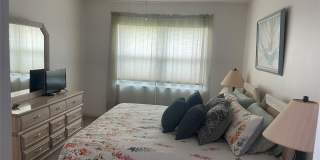 5675 Northpointe Lane Gallery 8