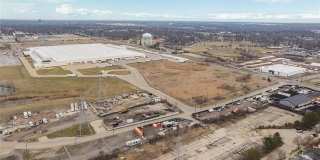 123 E Montcalm Street Gallery 11