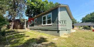 Newly Renovated 2 Bedroom, 1 Bathroom Home! Gallery 20