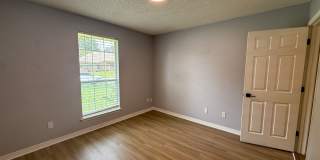 4 Bedroom 3 Bath House in Cantonment with a Pool & Solar Panels! Gallery 23