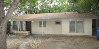 East Austin 3x2 Home Near Downtown & UT East Austin 3x2 Home Near Downtown & UT Gallery 1
