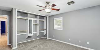 Lovely, Updated Derby Home Gallery 8