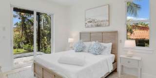 138 Greenbrier St Gallery 21