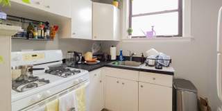 3300-02 N. Claremont / 2334-44 W. School Gallery 6