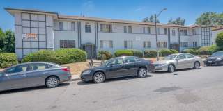 4026-4050 West Blvd. Gallery 1