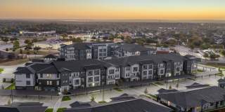 Luxe at Matlock - Senior Housing Gallery 1
