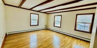 168 Walnut Street unit: 2 Gallery 3