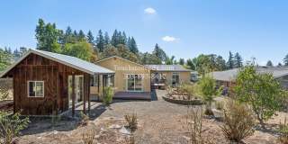 Gladstone 3BD/2BA Home with Large Yard, Shop, & 2 Car Garage Gallery 38